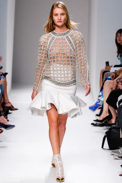 Look 44